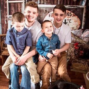 Meet your Posher, Jay